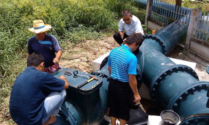 กปภ.สาขาบ้านฉาง ดำเนินการซ่อมบำรุงระบบสูบส่งน้ำดิบ ณ สถานีสูบน้ำดิบบ้านค่าย