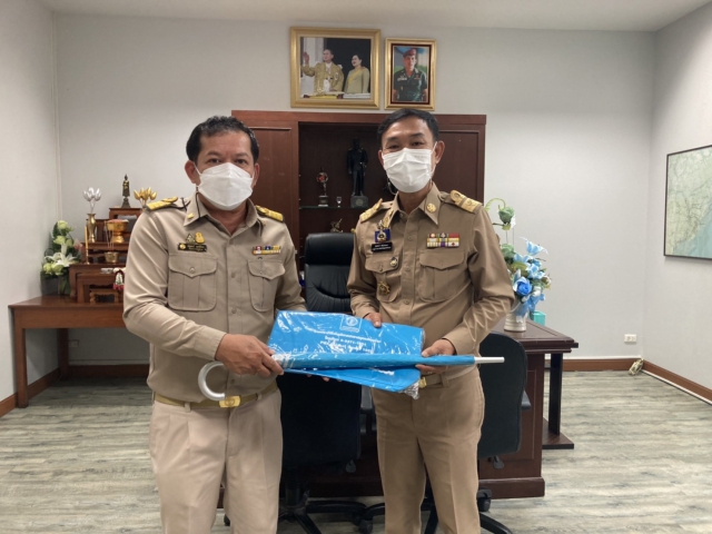 กปภ.สาขาสมุทรสงคราม เข้าพบ รองผู้ว่าราชการจังหวัดสมุทรสงคราม และ นายอำเภอเมืองสมุทรสงคราม เพื่อรายงานตัวเนื่องในโอกาสที่ย้ายมาดำรงตำแหน่งใหม่