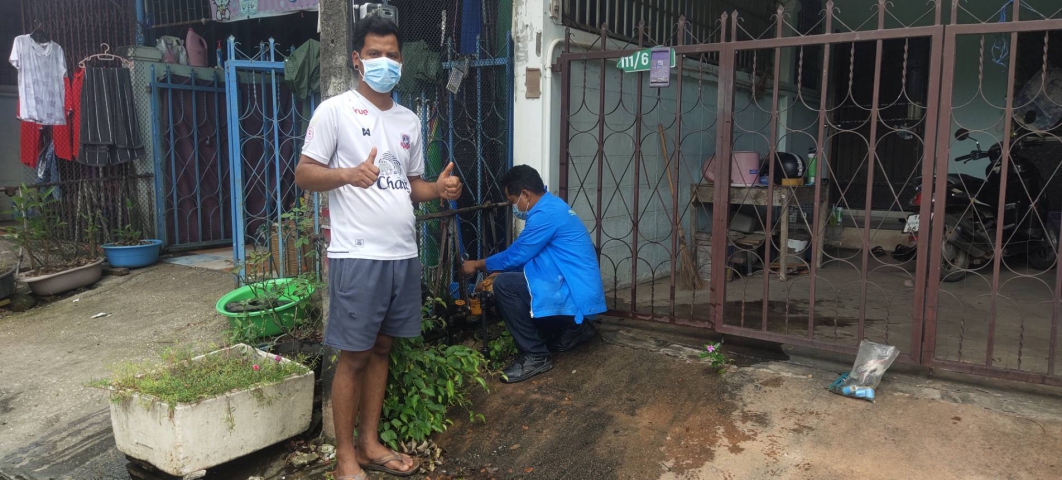 กปภ.สาขากำแพงเพชร สั่ง Mr.ประปาลุย!! ให้บริการถึงบ้านลูกค้าประทับใจดีเยี่ยม พ่วงด้วยปรับลดขนาดมาตรเพื่อรักษาผลประโยชน์