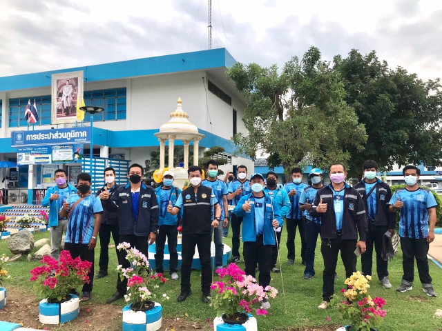 กปภ.สาขาปราณบุรี ลงพื้นที่ออกหาท่อแตก-ท่อรั่ว เชิงรุก (Active Leak Control) ตรวจสอบปัญหาน้ำไหลอ่อน พร้อมแก้ไขทันที ตามแผนลดน้ำสูญเสีย บริเวณ หมู่ที่ 2 ตำบลเขาน้อย อำเภอปราณบุรี จังหวัดประจวบคีรีขันธ์