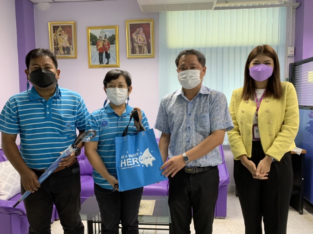 กปภ.สาขาอ่าวลึก ลงพื้นที่พบปะผู้ใช้น้ำรายใหญ่ ภายใต้กิจกรรมมุ่งมั่นเพื่อปวงชน เติมใจให้กัน ครั้งที่ 1/2565