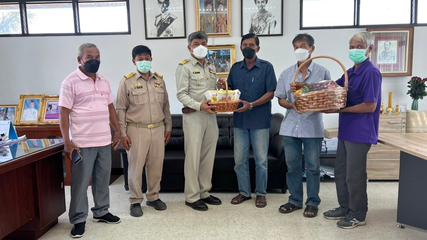 การประปาส่วนภูมิภาคสาขาชุมพร ร่วมพูดคุยกับผู้นำชุมชนในด้านการบริการของการประปาส่วนภูมิภาคสาขาชุมพรที่เป็นเลิศและติดตามความก้าวหน้าเสมอ