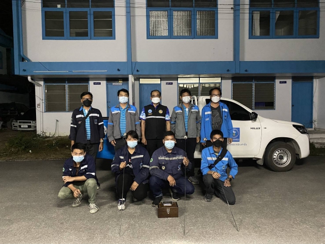 สาขาบ้านฉาง ลุย ต.แม่น้ำคู้ ลดความเสี่ยง-อุดรอยรั่วน้ำสูญเสีย