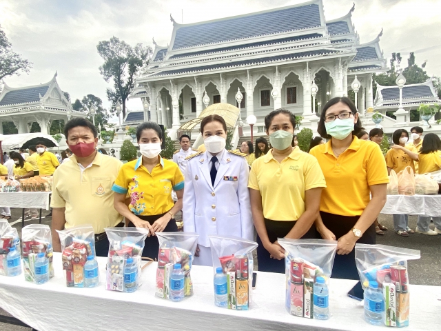 การประปาส่วนภูมิภาคสาขากระบี่ ร่วมพิธีทำบุญตักบาตรถวายพระราชกุศล น้อมรำลึกในพระมหากรุณาธิคุณพระบาทสมเด็จพระบรมชนกาธิเบศร มหาภูมิพลอดุลยเดชมหาราช บรมนาถบพิตร เนื่องในวันคล้ายวันสวรรคต 13 ตุลาคม