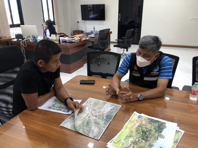 กปภ.สาขาภูเก็ต เข้าพบนายกเทศมนตรีเมืองกะทู้เพื่อหารือขั้นตอนการดำเนินงาน งานย้ายแนวท่อส่งน้ำไปตำบลป่าตอง