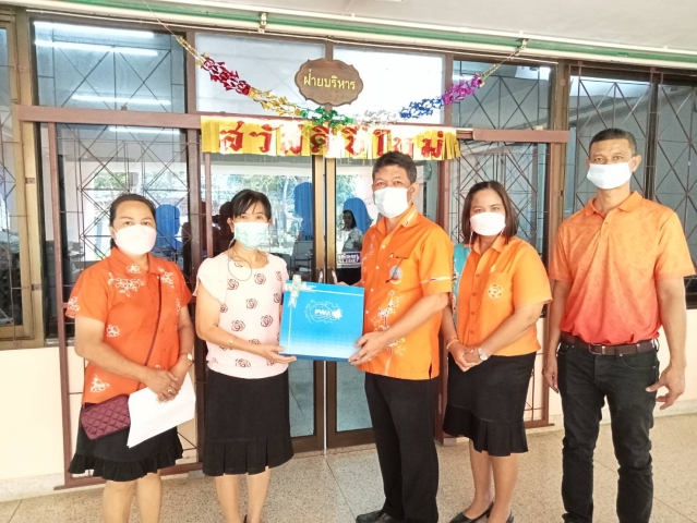 การประปาส่วนภูมิภาคสาขากาญจนดิษฐ์ ลงพื้นที่พบผู้ใช้น้ำรายใหญ่ ภายใต้กิจกรรมมุ่งมั่นเพื่อปวงชน เติมใจให้กันประจำปี 2565 ณ โรงพยาบาลดอนสัก อำเภอดอนสัก จังหวัดสุราษฎร์ธานี