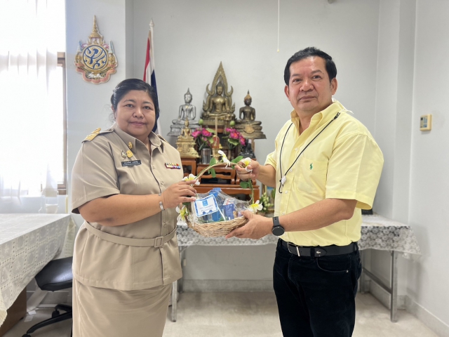 กปภ.สาขาสมุทรสงคราม แสดงความยินดี หัวหน้าสำนักงานจังหวัดสมุทรสงคราม เข้ารับตำแหน่งใหม