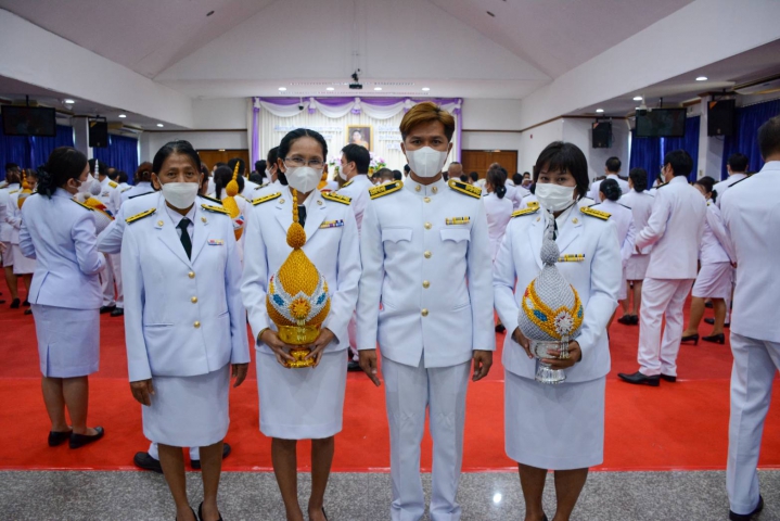 กปภ.สาขารังสิต(พ) เข้าร่วมพิธีถวายเครื่องราชสักการะและวางพานพุ่ม และพิธีจุดเทียนถวายพระพรชัยมงคล สมเด็จพระนางเจ้าฯ พระบรมราชินี เนื่องในโอกาสวันเฉลิมพระชนมพรรษา 3 มิถุนายน 2566