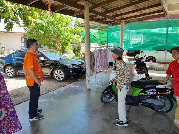 การประปาส่วนภูมิภาคสาขากาญจนดิษฐ์ ติดตามแก้ปัญหาน้ำไม่ไหลหรือไหลอ่อนพื้นที่ โซนสูงอำเภอดอนสัก   วันพฤหัสบดีที่ 1 มิถุนายน  2566 การประปาส่วนภูมิภาคสาขากาญจนดิษฐ์ โดยนายสุรพงศ์ สมหวัง ผู้จัดการการประปาส่วนภูมิภาคสาขากาญจนดิษฐ์ พร้อมหัวหน้างาน พนักงานและลูกจ้างในสังกัด ร่วมกิจกรรมลงพื้นที่แก้ไขปัญหา น้ำไหลอ่อนและไม่ไหลพื้นที่โซนสูง เขตจำหน่ายน้ำอำเภอดอนสัก เพื่อสร้างความมั่นใจให้ลูกค้าผู้ใช้น้ำในพื้นที่ ต่อไป