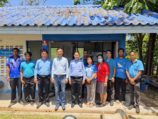 การประปาส่วนภูมิภาคสาขากาญจนดิษฐ์ ให้การต้อนรับ นายสุรชัย เชื้อแพ่ง รองผู้ว่าการ (ปฏิบัติการ 5) และ นายไกรสร มะหะหมัด ผช.กปภ.ข.4 (บริหาร) ในโอกาสลงพื้นที่ ตรวจเยี่ยมกปภ.สาขากาญจนดิษฐ ์