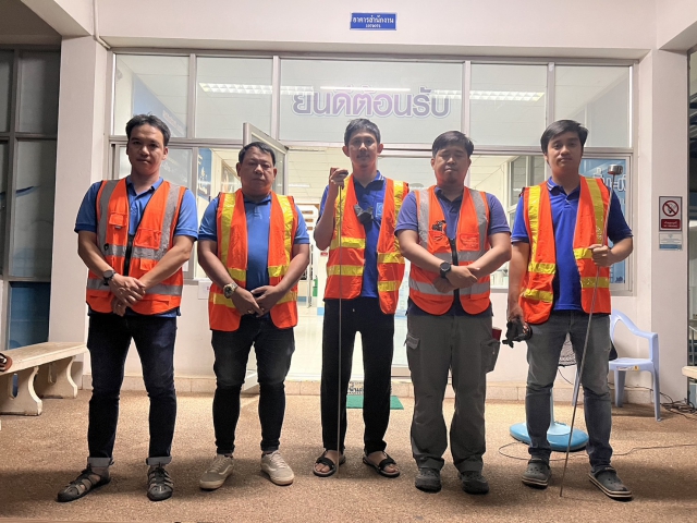 กปภ.สาขากำแพงเพชร รวมทีมหาท่อแตกรั่ว ซ่อมทันที