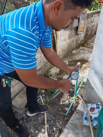 กปภ.สาขาบ้านตาขุน ตรวจวัดแรงดันน้ำ ณ บริเวณอำเภอบ้านตาขุน จังหวัดสุราษฎร์ธานี