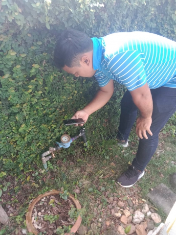 กปภ.สาขาบ้านตาขุน ลงพื้นที่สุ่มมาตรวัดน้ำของลูกค้า ตรวจสอบมาตรและรายงานมาตร 0 หน่วย