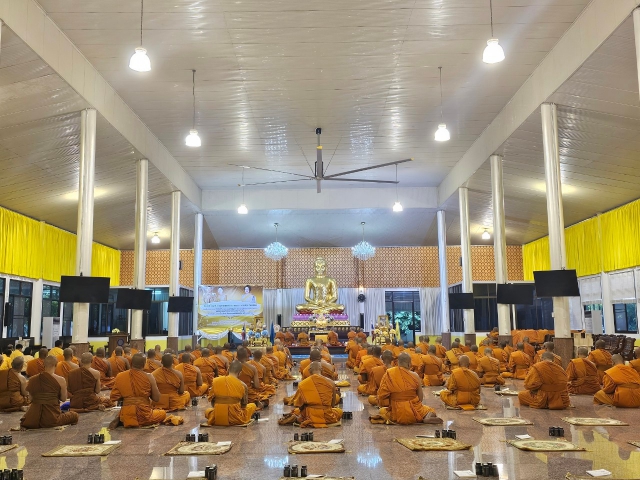 กปภ.สาขาธัญบุรี ร่วมพิธีเจริญพระพุทธมนต์เฉลิมพระเกียรติแด่พระบาทสมเด็จพระเจ้าอยู่หัว สมเด็จพระนางเจ้าสิริกิติ์ พระบรมราชินีนาถ พระบรมราชชนนีพันปีหลวง และสมเด็จพระนางเจ้าฯ พระบรมราชินี ประจำปีพุทธศักราช ๒๕๖๖
