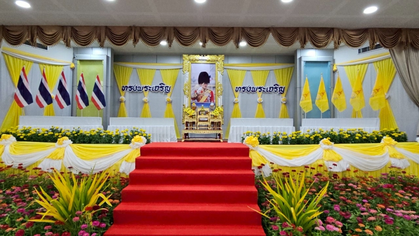 กปภ.สาขาบ้านโป่ง เข้าร่วมพิธีทำบุญตักบาตรถวายพระราชกุศล เฉลิมพระเกียรติพระบาทสมเด็จพระเจ้าอยู่หัว และพิธีถวายสัตย์ปฏิญาณเพื่อเป็นข้าราชการที่ดีเนื่องในโอกาสวันเฉลิมพระชนมพรรษา 28 กรกฎาคม 2568