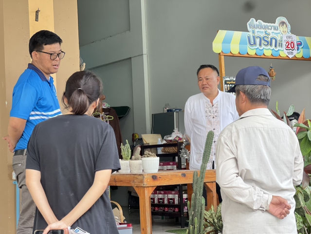 การประปาส่วนภูมิภาคสาขานครปฐม ลงพื้นที่ตรวจสอบปัญหาน้ำประปามีค่าการใช้น้ำสูงผิดปกติ