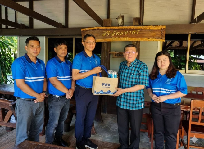 เข้าพบ อดีต รัฐมนตรีช่วยว่าการกระทรวงเกษตรและสหกรณ์ เนื่องในโอกาสโยกย้าย และรับตำแหน่งใหม่