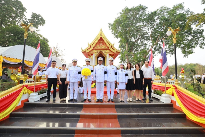 กปภ.สาขาปราจีนบุรี เข้ารามพิธีวางพานพุ่มถวายเครื่องราชสักการะ หน้าศาลสมเด็จพระนเรศวรมหาราช