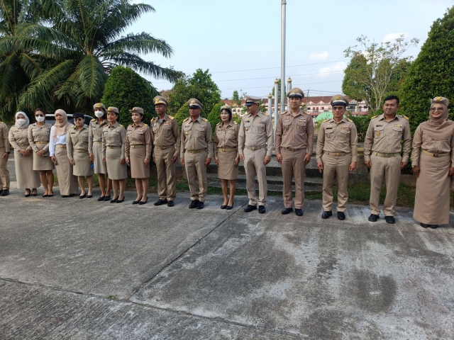 กปภ. สาขาคลองท่อม เข้าร่วมกิจกรรมเคารพธงชาติ