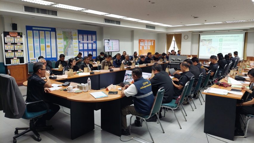 การประปาส่วนภูมิภาคสาขาประจวบคีรีขันธ์ ร่วมประชุมกองอำนวยการป้องกันและบรรเทาสาธารณภัยจังหวัดประจวบคีรีขันธ์ การเตรียมการป้องกันและแก้ไขปัญหาภัยแล้ง จังหวัดประจวบคีรีขันธ์ พ.ศ.2569 และการเตรียมการป้องกันและแก้ไขปัญหาไฟป่า หมอกควัน และฝุ่นละอองขนาดเล็ก (PM 2.5) ปี 2569