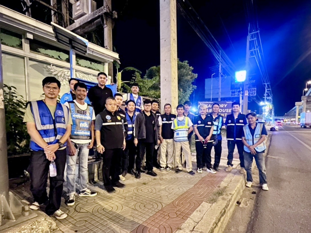 กปภ.สาขาสมุทรสาคร (พ) ลงพื้นที่ดำเนินการ Step Test ค้นหาท่อแตกท่อรั่ว บริเวณ DMA-31-ปากซอยอู่ปรีชา