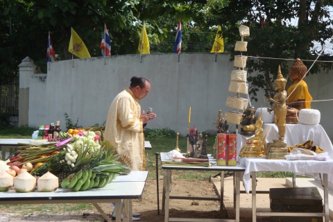 ไฟล์แนบ กปภ.สาขาสันกำแพงร่วมพิธีอัญเชิญพระพรหมขึ้นประดิษฐานและพิธีบวงสรวงองค์พระพรหม ณ.บริเวณศูนย์ราชการเฉลิมพระเกียรติ อ.สันกำแพง