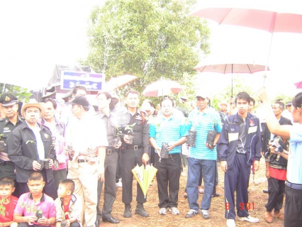 ไฟล์แนบ การประปาส่วนภูมิภาค สาขาโพนทอง ร่วมคืนความร่มรื่นให้ธรรมชาติ ในโครงการ ประชาอาสาปลูกป่า ๘๐๐ ล้านกล้า ๘๐ พรรษา มหาราชินี