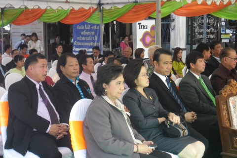 ไฟล์แนบ ผจก.กปภ.สาขาพะเยา เข้าร่วมแสดงความยินดีในการเปิด ธอส. สาขาพะเยา