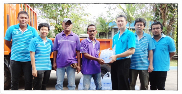 ไฟล์แนบ กปภ.สาขาสุราษฎร์ธานี(ชั้นพิเศษ) ดำเนินกิจกรรมเพื่อสังคม CSR มอบน้ำดื่มตราสัญลักษณ์ กปภ.  