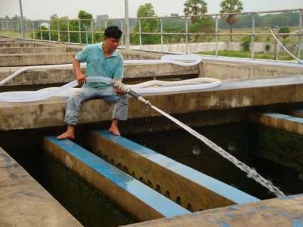 ไฟล์แนบ กปภ.สาขาสระแก้ว ดำเนินการล้างถังตกตะกอน โรงกรองน้ำสระแก้ว