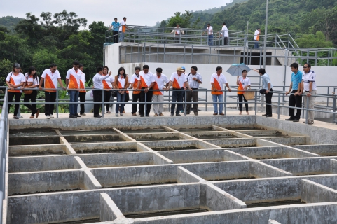 ไฟล์แนบ cกปภ.สาขาชลบุรี (พ) เปิดบ้านต้อนรับนิสิต ม.บูรพา และคณะ อบต.บางเพรียง ศึกษาระบบผลิต