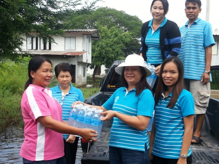 ไฟล์แนบ กปภ.สาขาชุมพวงลุยน้ำท่วมนำน้ำดื่มไปแจกผู้ประสบภัย