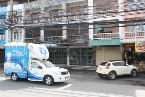 ไฟล์แนบ รถหน่วยบริการเคลื่อนที่ กปภ.ข.1 ออกให้การประชาสัมพันธ์ การหยุดจ่ายน้ำประปา