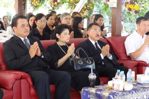 ไฟล์แนบ ผู้ว่าการการประปาส่วนภูมิภาค ลงพื้นที่มอบนโยบาย การประปาส่วนภูมิภาคเขต 6 พร้อมร่วมงานฌาปนกิจศพ พนักงาน กปภ. ที่เสียชีวิตขณะปฏิบัติหน้าที่