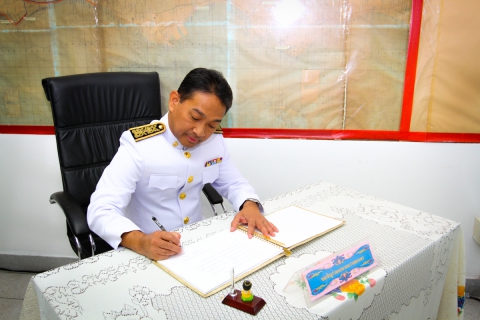 ไฟล์แนบ กปภ.ข.1 จัดพิธีถวายสัตย์ปฏิญาณและถวายพระพรชัยมงคล เนื่องในวันพ่อ 5 ธันวามหาราช 