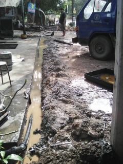 ไฟล์แนบ กปภ.สาขาด่านช้างจัดส่งมิสเตอร์ประปาดำเนินการย้ายแนวท่อ ขนาด 50 มม. บริเวณอู่ซ่อมรถทัวร์เขมทราเวล หมู่ที่ 11 ต.ด่านช้าง อ.ด่านช้าง จ.สุพรรณบุรี