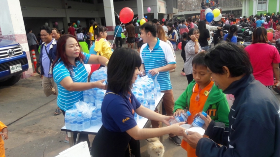 ไฟล์แนบ การประปาส่วนภูมิภาคสาขาสุโขทัย  โดยนายกมล  ประดุงรุก  ผู้จัดการการประปาส่วนภูมิภาคสาขาสุโขทัย ร่วมแจกน้ำดื่ม กปภ งานวันเด็ก  ณ สำนักงานงานเทศบาลเมืองสุโขทัยธานี