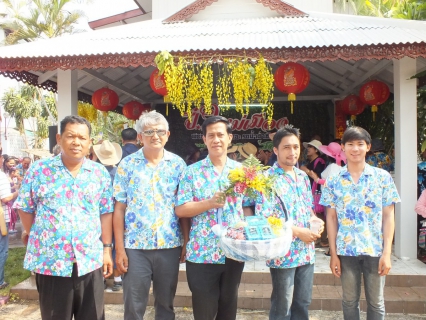 ไฟล์แนบ การประปาส่วนภูมิภาคสาขาแม่สอด นำโดย นายชูศักดิ์ เลื่อมนรินทร์ ผู้จัดการ และพนักงาน ร่วมงานพิธีสรงน้ำพระและรดน้ำดำหัวนายอำเภอแม่สอด งานปี๋ใหม่เมือง เมื่อวันศุกร์ที่ 22 เมษายน 2559 ณ บ้านพักนายอำเภอแม่สอด