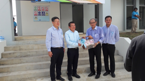 ไฟล์แนบ การประปาส่วนภูมิภาคสาขาสุโขทัย  โดยนายกมล  ประดุงรุก  ผู้จัดการการประปาส่วนภูมิภาคสาขาสุโขทัย  หัวหน้างาน และพนักงาน ต้องรับท่านผู้ว่าการการประปาส่วนภูมิภาค  ตรวจเยี่ยม สถานีผลิตน้ำทุ่งทะเลหลวง