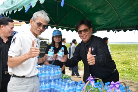 ไฟล์แนบ กปภ.สาขาอุดรธานี ร่วมกิจกรรมกำจัดผักตบชวาเขื่อนห้วยหลวง ถวายเป็นพระราชกุศลแด่ในหลวง ร.๙