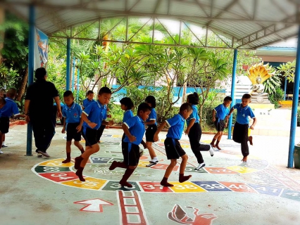 ไฟล์แนบ พนักงานกปภ.ข.2 และ กปภ.สาขานครราชสีมา ร่วมกันทาสีห้องสมุด ห้องคอมพิวเตอร์ และลานกิจกรรม ในโครงการ Give to Learn ส่งเสริมการเรียนรู้เพื่อน้อง