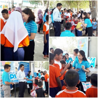 ไฟล์แนบ การประปาส่วนภูมิภาคสาขาสตูล ร่วมพิธีส่งมอบกิจกรรมใน โครงการ CSR 41 ปี สวท.สตูล อาสาทำความดี เพื่อสังคม ปรับปรุงห้องสมุดให้กับโรงเรียนบ้านเหนือคลอง 
