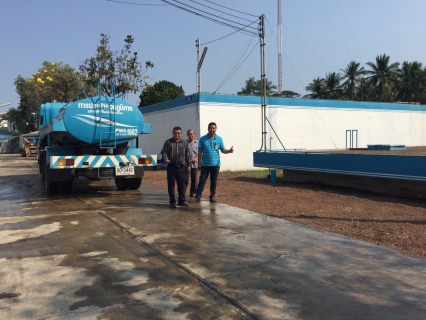 ไฟล์แนบ การประปาส่วนภูมิภาคสาขาสมุทรสงคราม ร่วมแรงร่วมใจปรับภูมิทัศน์เพื่อเตรียมการติดตั้ง  Drive Thru 