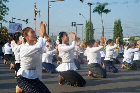 ไฟล์แนบ กปภ.ข.๗ สนับสนุนน้ำดื่ม ในพิธีบวงสรวงศาลเทพารักษ์ จ.อุดรธานี ประจำปี ๒๕๖๑