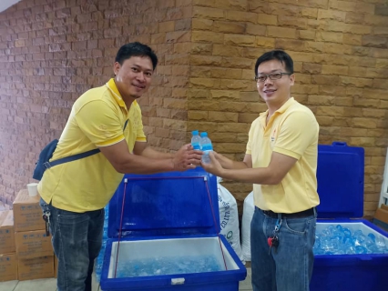 ไฟล์แนบ กปภ.สาขาจันทบุรี สนับสนุนน้ำดื่มตราสัญลักษณ์ กปภ. ในการจัดกิจกรรม โครงการทศวรรษโรงพยาบาลจุฬาภรณ์ธรรมสัญจรเพื่อศูนย์การแพทย์ภัทรมหาราชานุสรณ์ อ.เมือง จ.จันทบุรี 