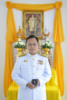 ไฟล์แนบ ผู้อำนวยการการประปาส่วนภูมิภาคเขต 6 รับมอบเครื่องหมาย รักษาดินแดนยิ่งชีพ 