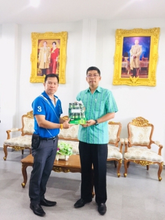 ไฟล์แนบ การประปาส่วนภูมิภาคสาขาบางสะพาน เข้าพบนายปรีดา สุขใจ  นายอำเภอทับสะแก เพื่อเข้าพบสวัสดีและรายงานตัว เนื่องในโอกาสเข้ารับตำแหน่งใหม่  และ มาปฏิบัติหน้าที่ผู้จัดการการประปาส่วนภูมิภาคสาขาบางสะพาน 