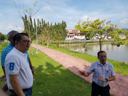ไฟล์แนบ กปภ.สาขาภูเก็ต ให้การต้อนรับนายประทีป กุศลวัฒนะ ผู้อำนวยการสำนักปฏิบัติการ 5  และนายสิงหชัย อินทพิชัย ผู้ช่วยผู้อำนวยการการประปาส่วนภูมิภาคเขต 4 ในการลงพื้นที่ตรวจเยี่ยม กปภ.สาขาภูเก็ต