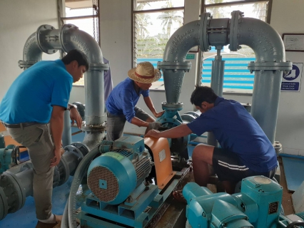 ไฟล์แนบ การประปาส่วนภูมิภาคสาขาบางสะพาน ดำเนินการบำรุงรักษาเครื่องจักรกล ( เครื่องสูบน้ำแรงสูง, เครื่องจ่ายแก๊สคลอรีน ) สถานีผลิตน้ำร่อนทอง