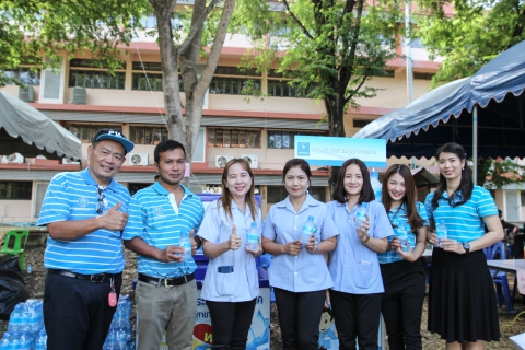 ไฟล์แนบ กปภ.เขต ๓ ร่วมกับ กปภ.สาขากาญจนบุรี สนับสนุนน้ำดื่มในงานประชุมการพัฒนาเศรษฐกิจและสังคมกลุ่มจังหวัดภาคกลางตอนล่าง ๑ฯ 